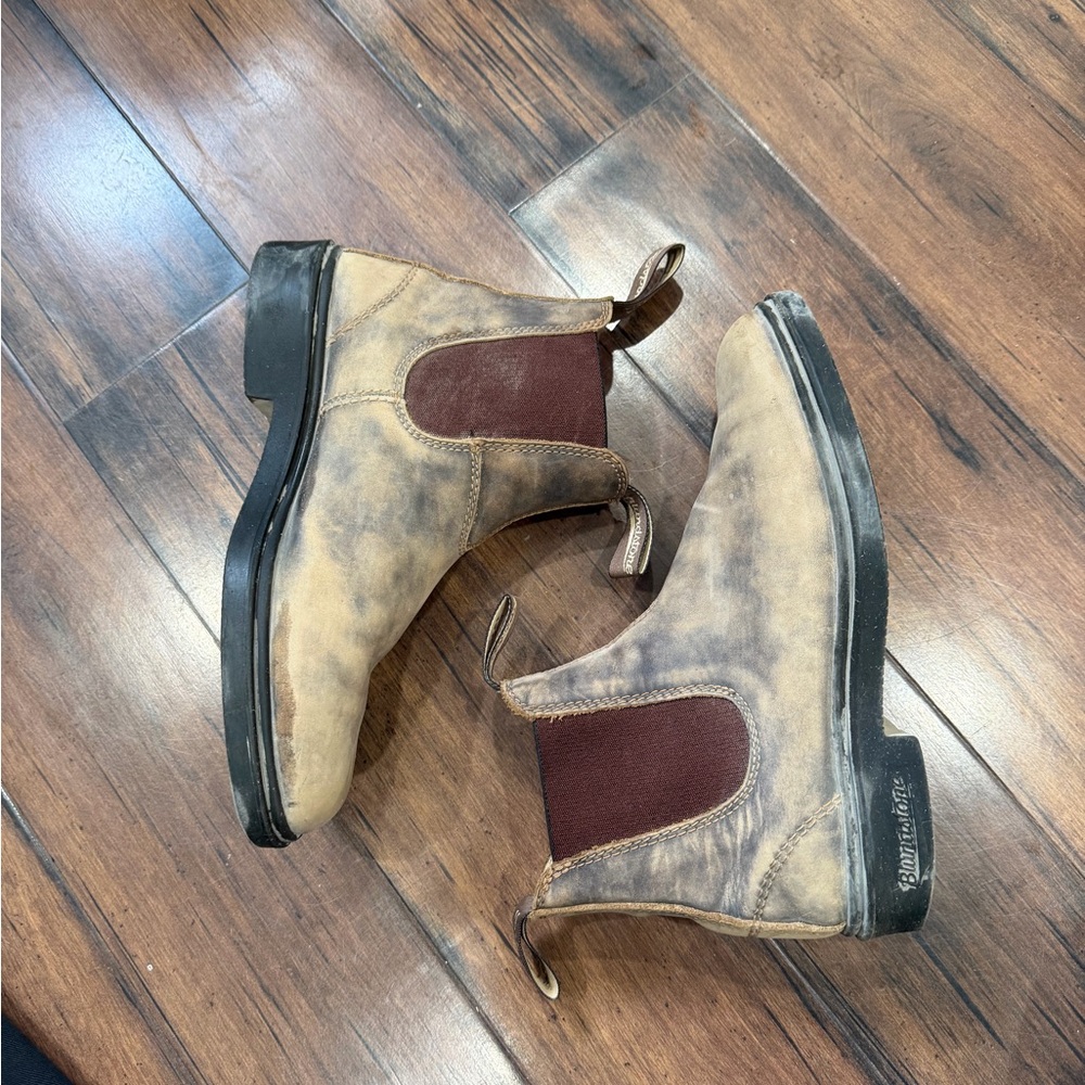 Blundstone Boots womens 8.5